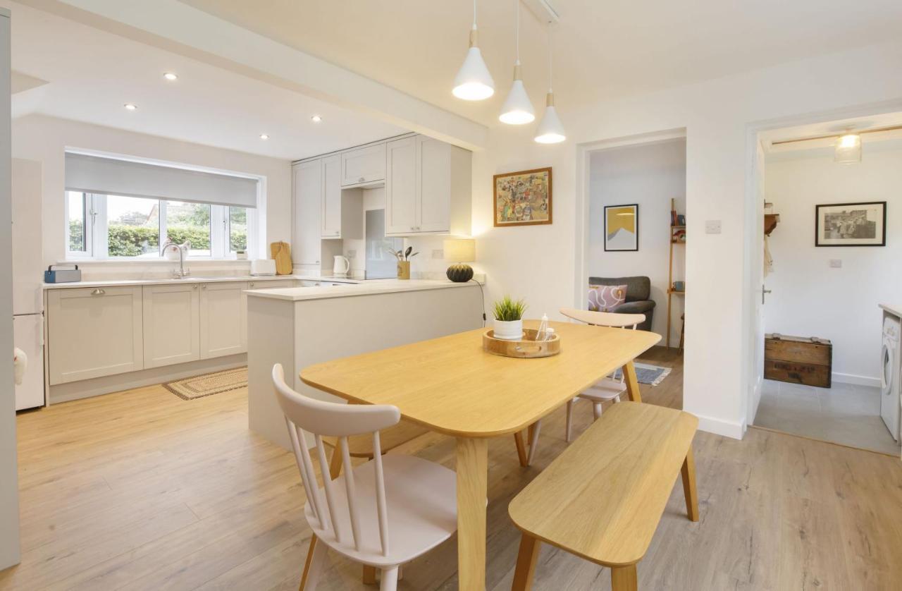 The Willows With Free Parking For 2 Cars York Exteriér fotografie
