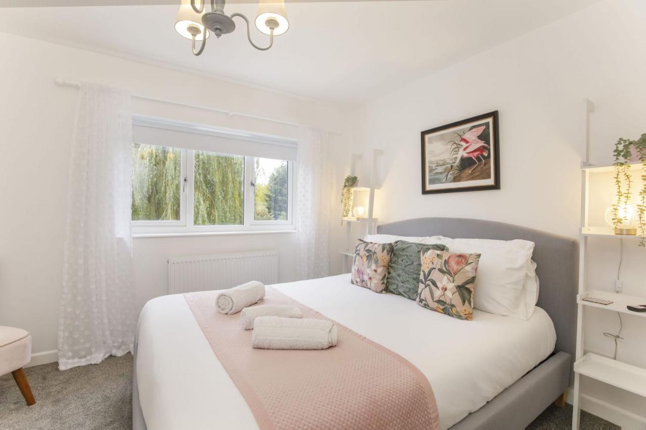 The Willows With Free Parking For 2 Cars York Exteriér fotografie